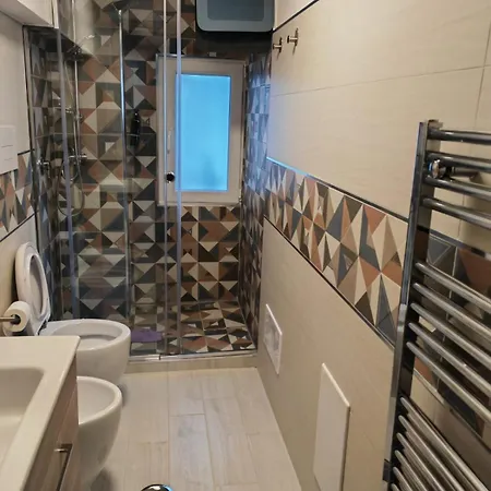 Domus - Parcheggio Privato Salerno
